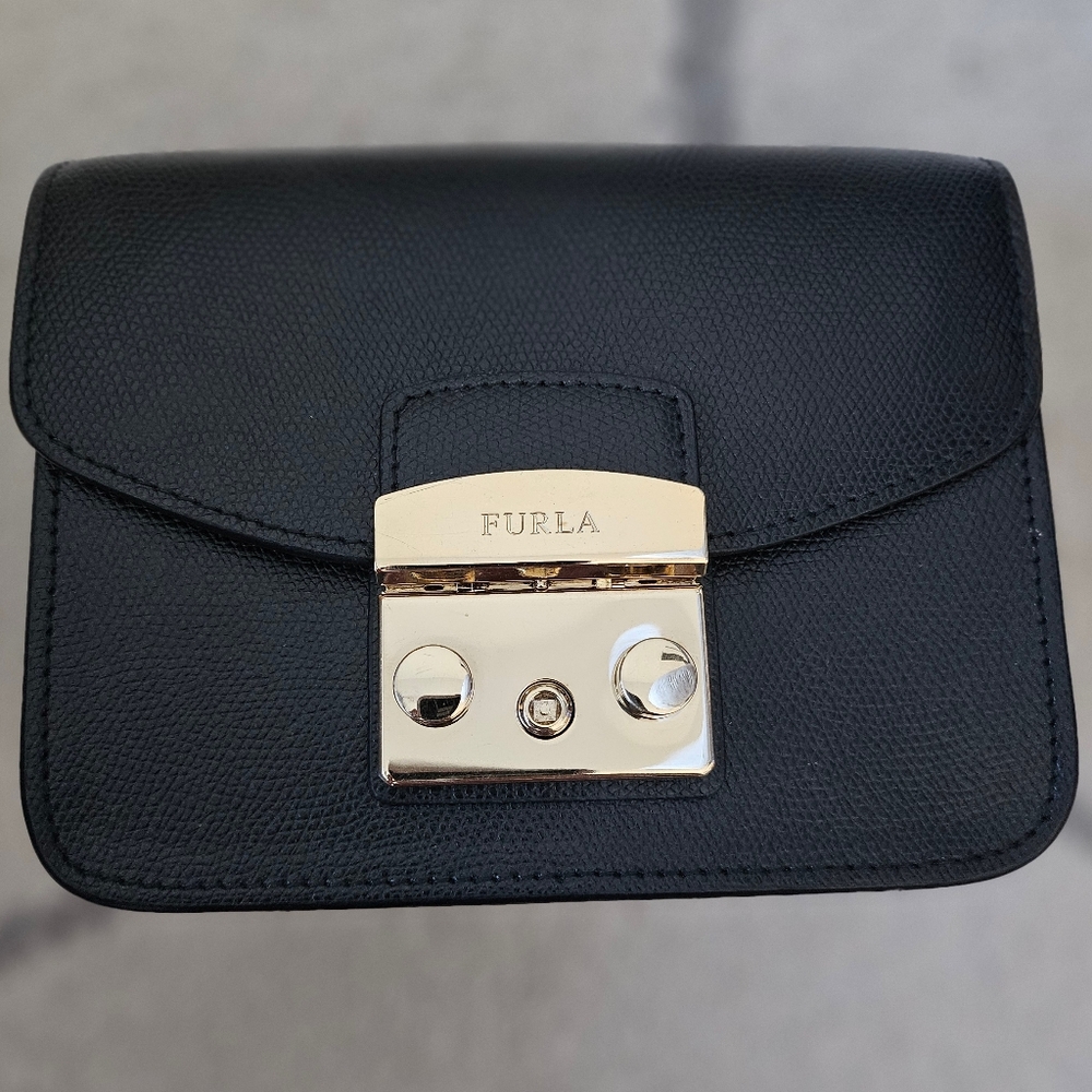 Furla Metropolis